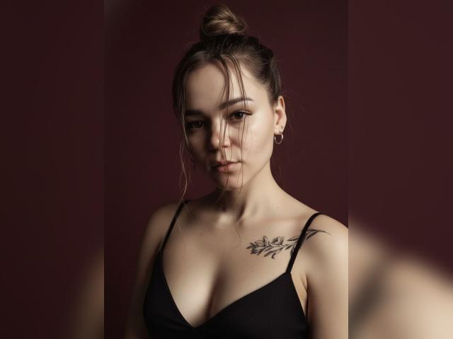 Visit Tavina profile