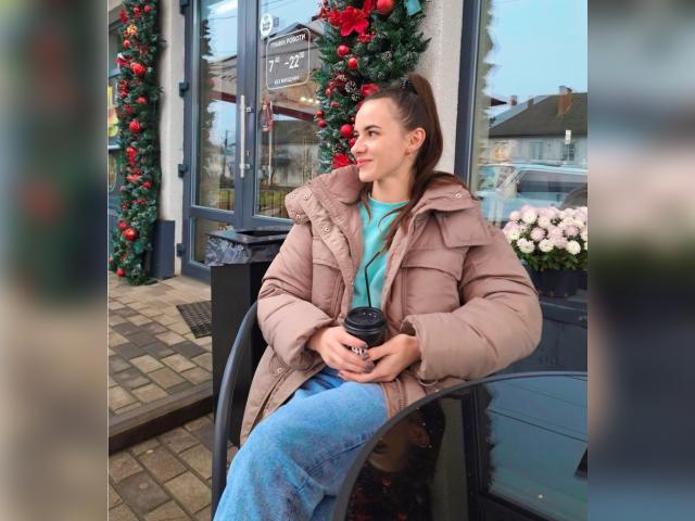 Visit Elianne profile