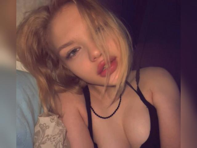 Visit O1liva profile