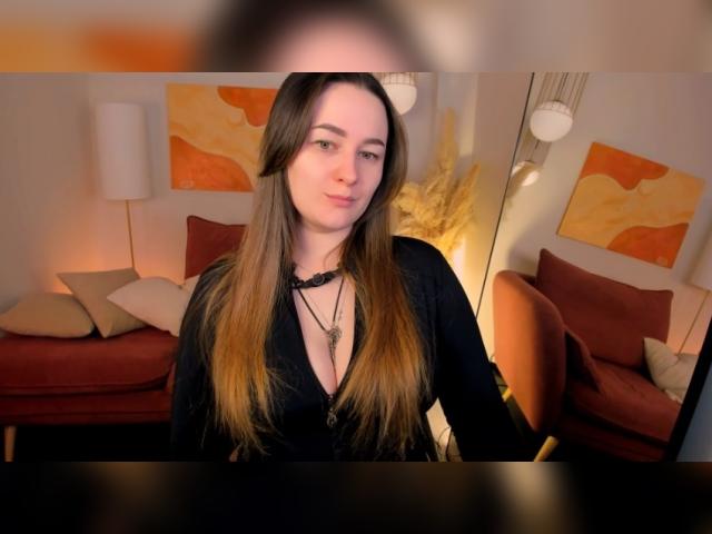 Visit EmmaBloomm profile