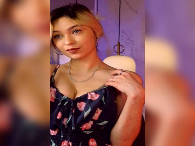 Visit AlysiaSun profile