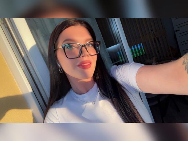 Visit Angelsweetshy profile