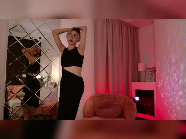 Visit AlysiaSun profile