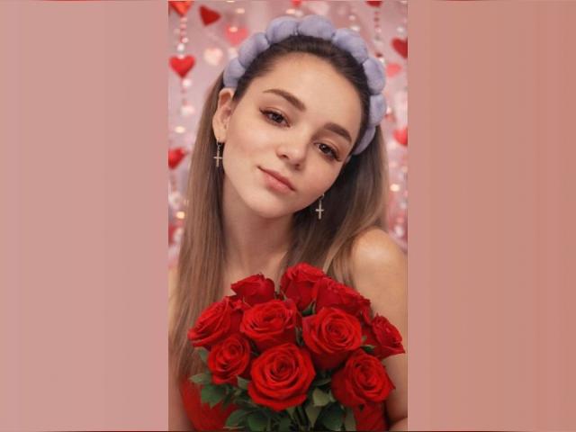 Visit Tavina profile