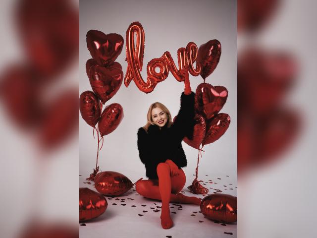 Visit ElanoraGrace profile