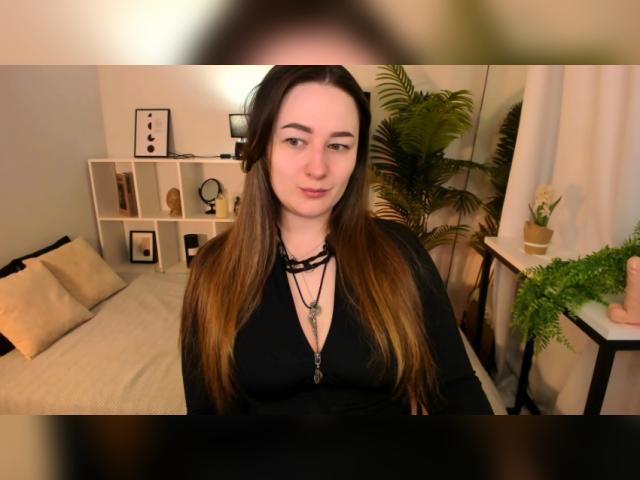 Visit EmmaBloomm profile