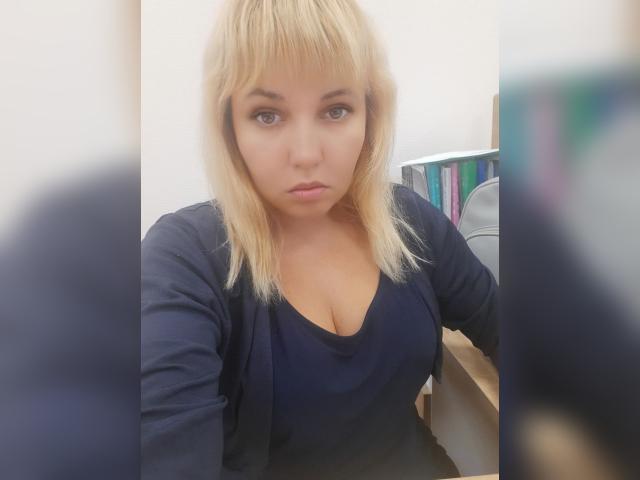 Visit Leylisse profile