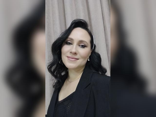 Visit OliviaWarm profile