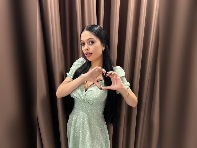 Visit A1delinee profile