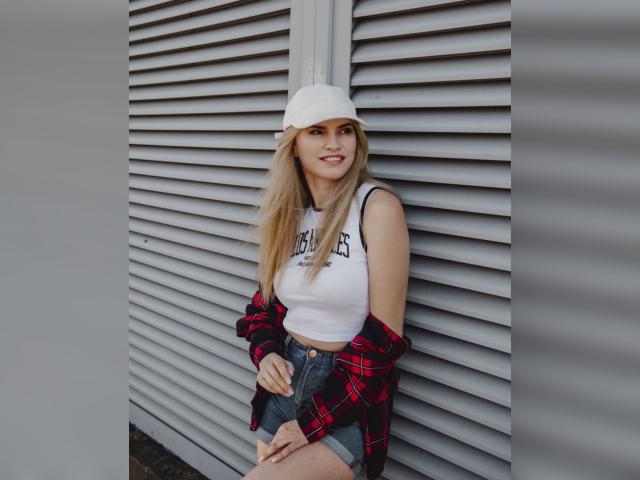 Visit AngelBlonde profile