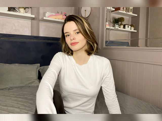 Visit StellaH56 profile