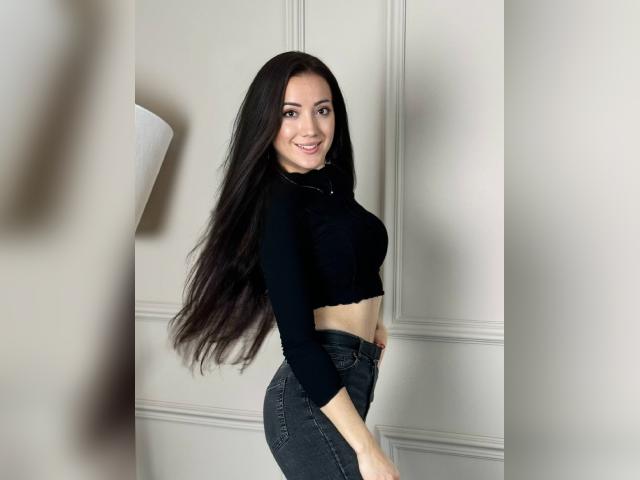 Visit FasionBrunette profile