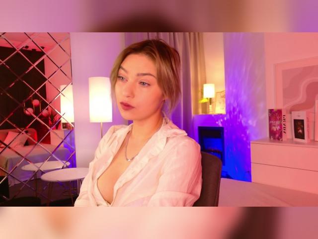 Visit AlysiaSun profile