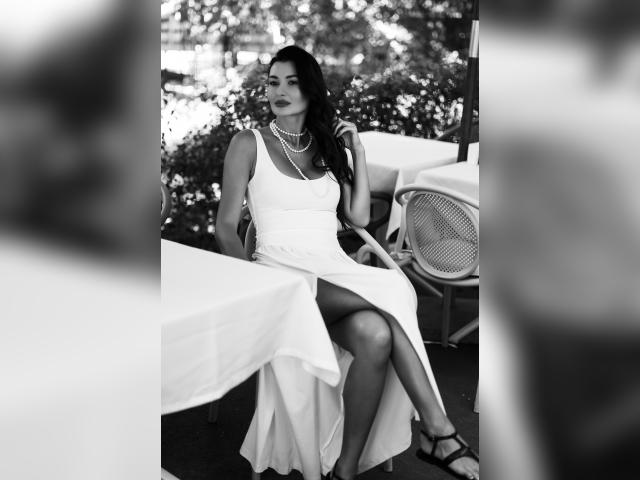 Visit LadySparcle profile