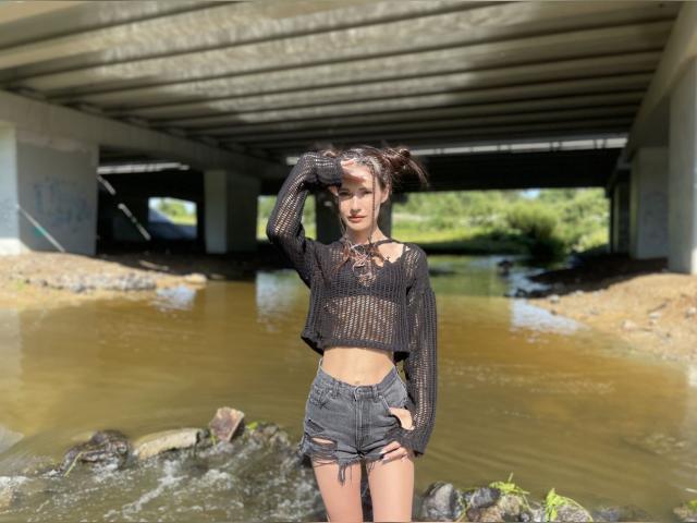 Visit CaseyMoon profile