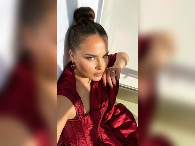 Visit AngelicaKinky profile