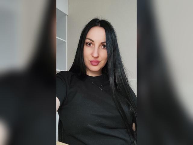 Visit VelvetJuliet profile