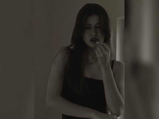 Visit Haley11elson profile