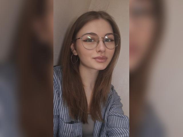 Visit 001goodgirl profile