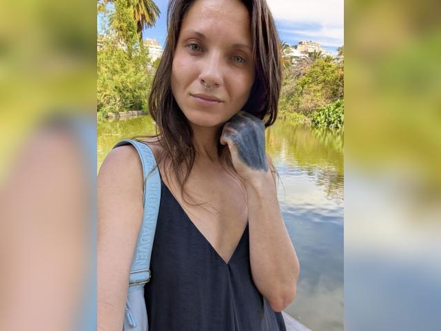 Visit loladan profile