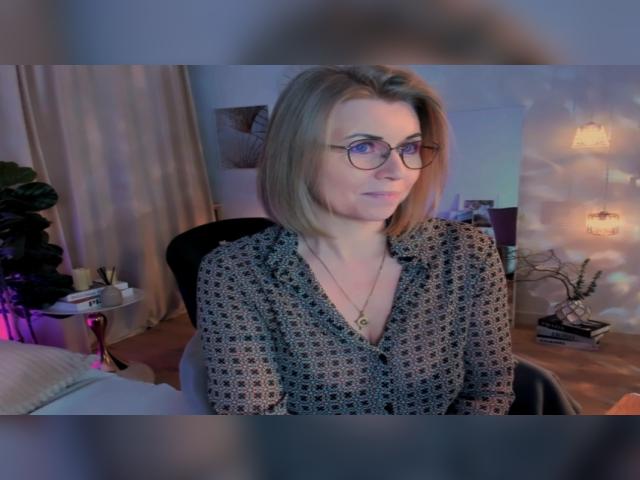 Visit AnnieLight profile