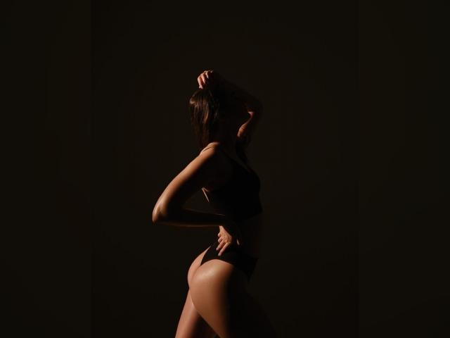 Visit miissDaria profile