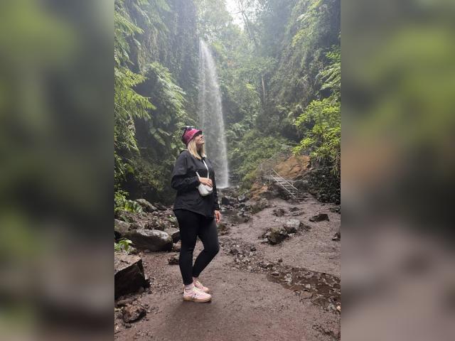 Visit SugarBlonde profile