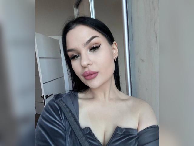 Visit MayaRaya profile