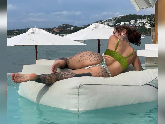 Visit HotDaydream profile