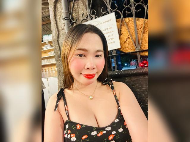 Visit OliviaSummer profile