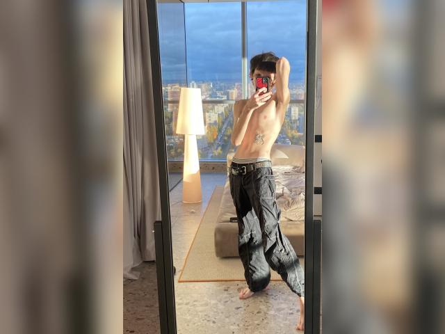 Visit TommyStars profile