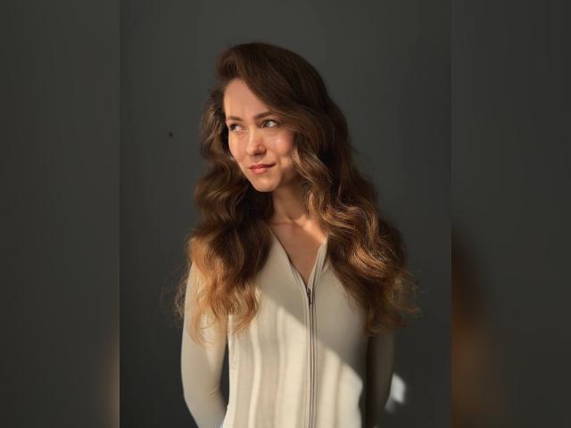 Visit EliElina profile