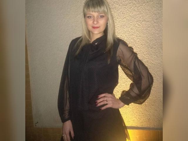 Visit KissedVelvet profile