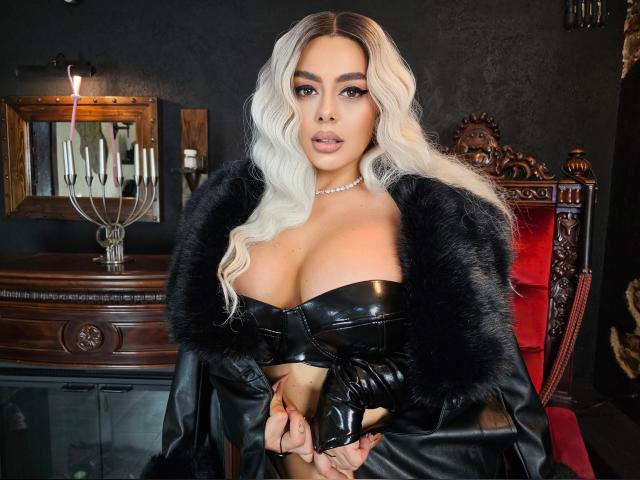 Visit ChloeVee profile