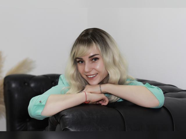 Visit KristiShy profile