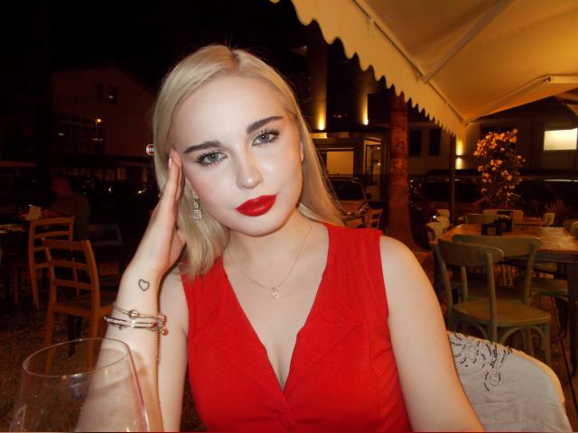 Visit PoppyMurr profile