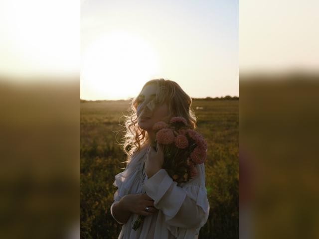 Visit LovelyAura profile