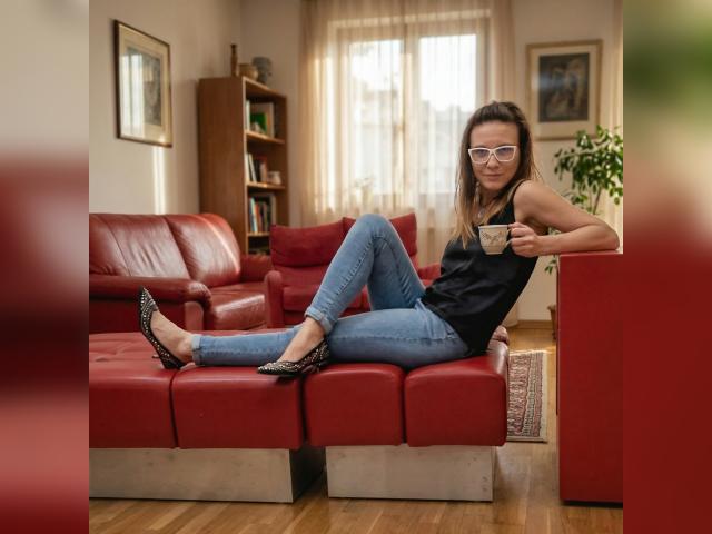 Visit loladan profile