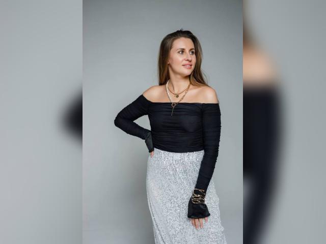 Visit KissMeSlowly profile