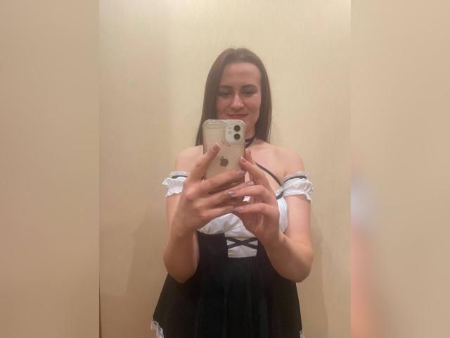 Visit 1CreamRaspberry profile