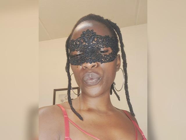 Visit IrieItesQueen profile