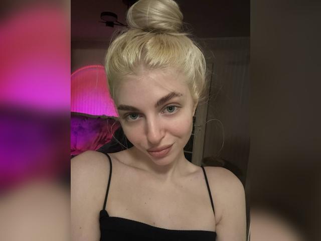 Visit Elunor profile