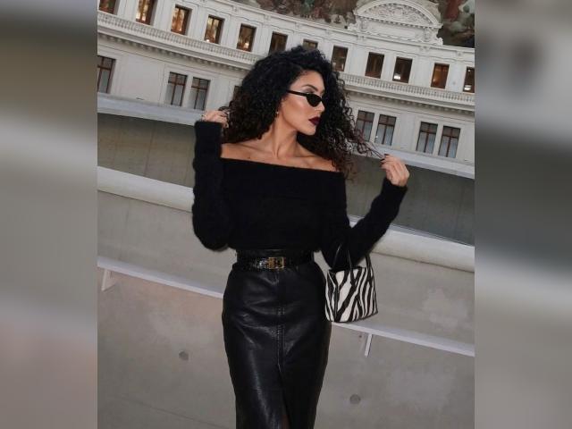 Visit NoirEmpress333 profile