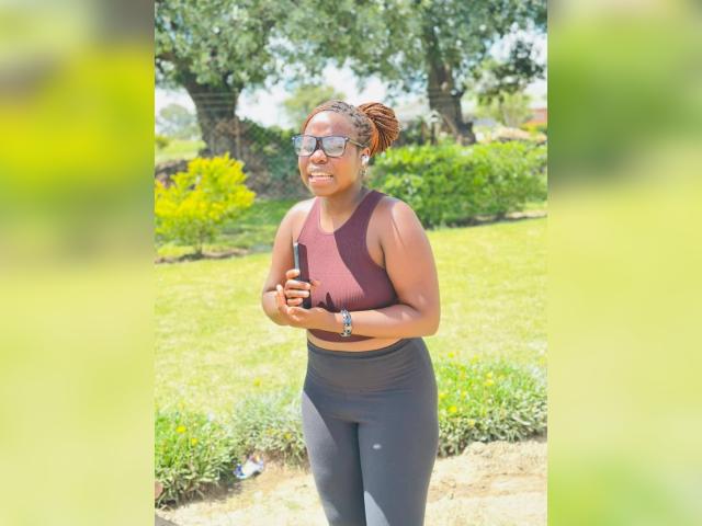 Visit Kinkydarkberry profile