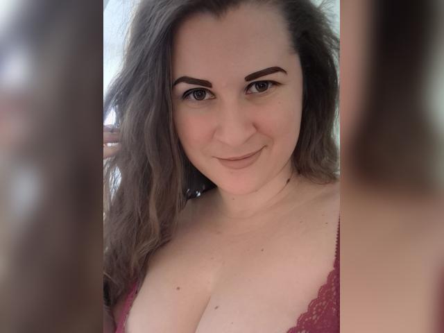 Visit Karinna profile