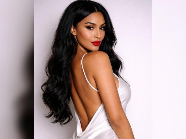 Visit AleciaX profile