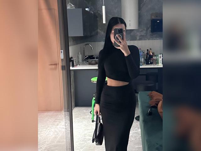 Visit MayaRaya profile