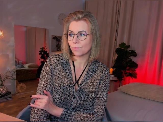 Visit AnnieLight profile