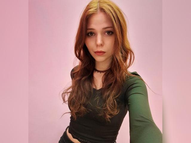 Visit AriaBelisse profile