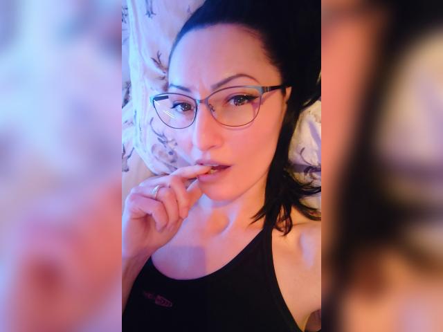 Visit TashaSinz profile